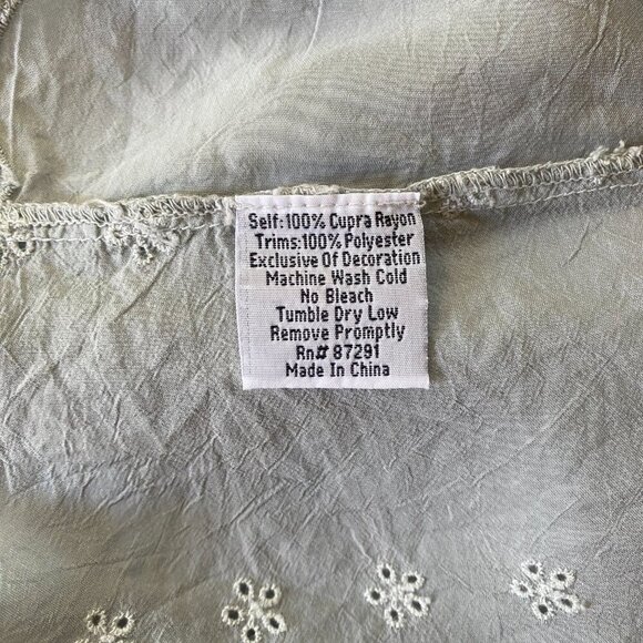 Johhny Was gray embroidered long sleeve tank top - Picture 9 of 9